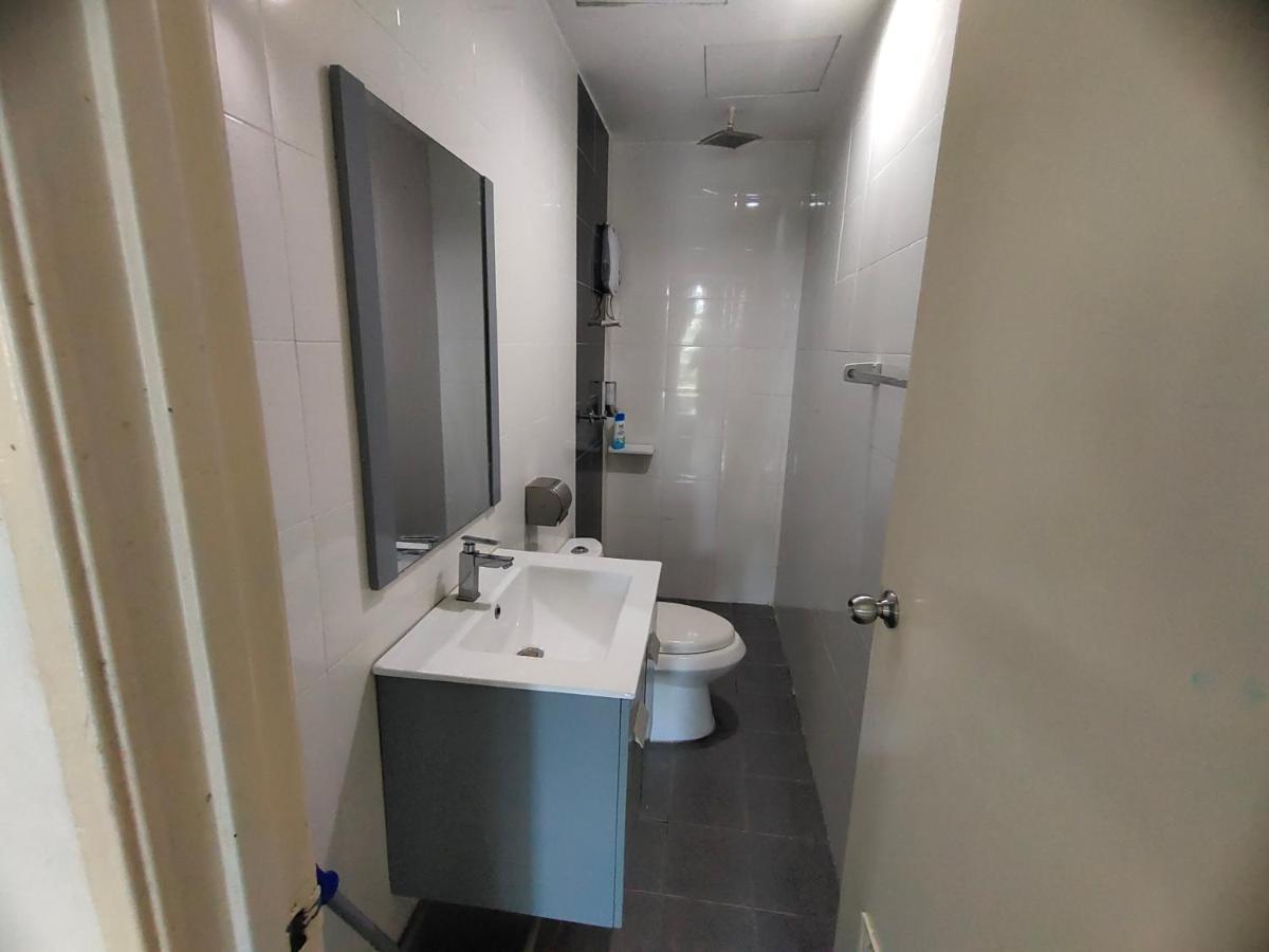 2 Rooms Homestay Deviana Wakaf Che Yeh 哥打巴鲁 外观 照片